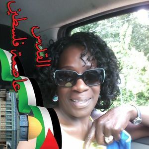 Meet your Posher, Roslyn